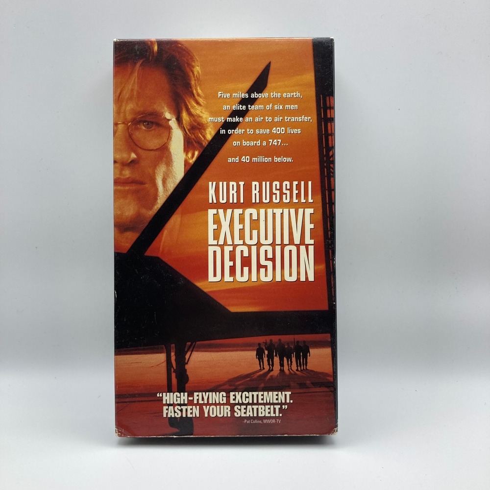 Executive Decision VHS‎ Movie Kurt Russell Steven Seagal Halle Berry Warner Bros